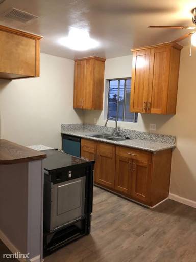 Main picture of 2107 Earl Ave