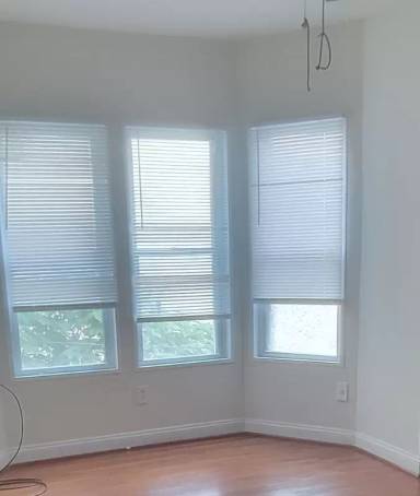 Main picture of 4105 W Girard Ave