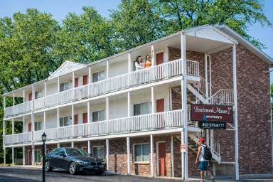 Main picture of 316 E 2nd St