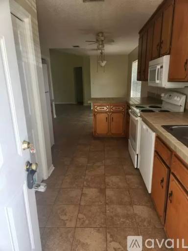 Main picture of 2251 Sparrow Ln