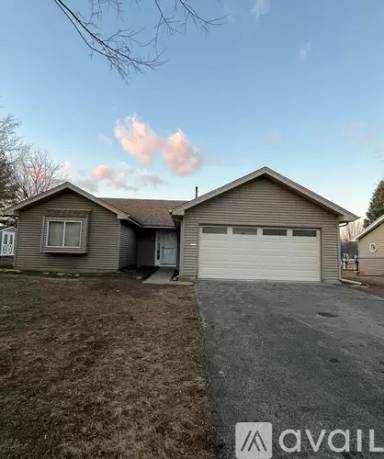 Main picture of 2914 Bar Harbour Rd