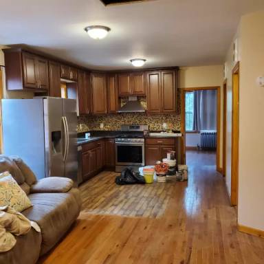 Main picture of 8417 Cuthbert Rd