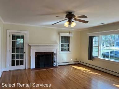 Main picture of 1612 Parkview Dr