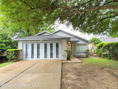 Main picture of 13126 Townwood Dr