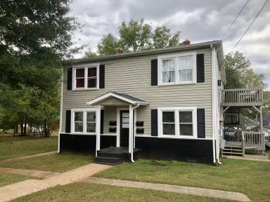 Main picture of 525 Rankin Ave