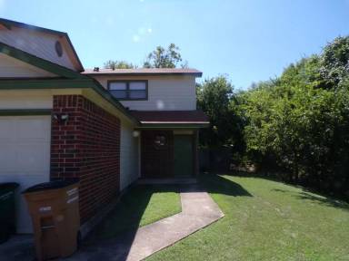 Main picture of 13306A Saddlebrook Trl