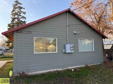 Main picture of 1215 Ledwich Ave