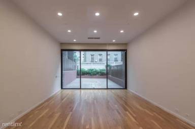 Main picture of Solow Townhouses