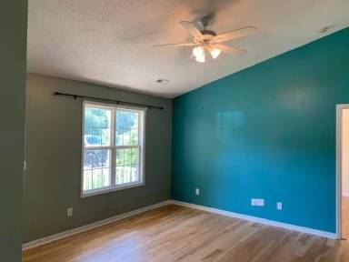 Main picture of 100 Holly Mountain Rd