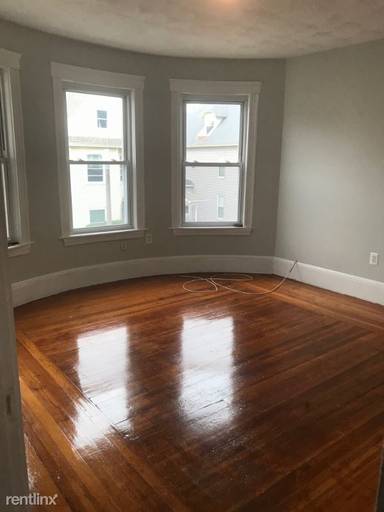 Main picture of 23 Thornley St
