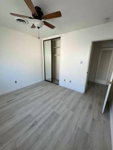 Main picture of 7784 Orchard St