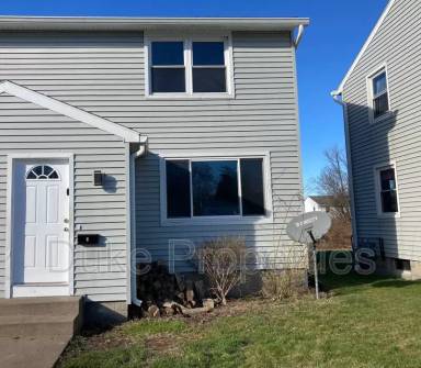 Main picture of 15 Rotterdam Rd