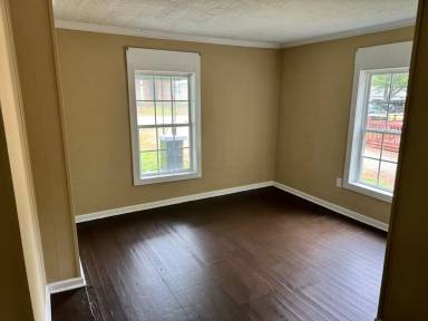 Main picture of 1118 Wright St