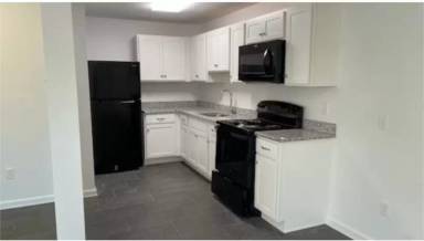 Main picture of 34 8th St