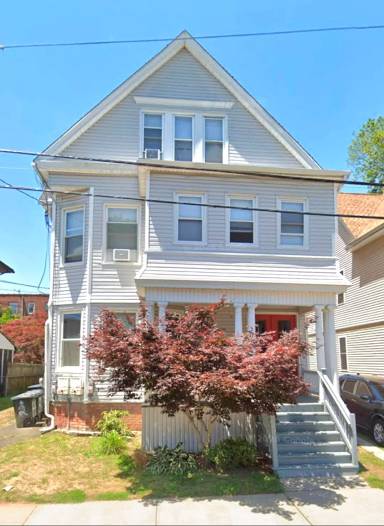 Main picture of 126 Hobart St