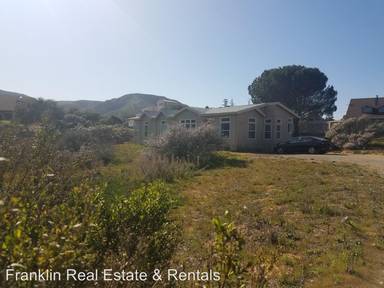 Main picture of 1459 Bayview Heights Dr