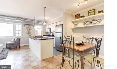 Main picture of Westmoreland Terrace Condo