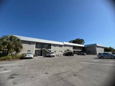 Main picture of 2135 Virginia Ave