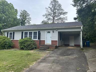 Main picture of 1323 Meadowbrook Cir