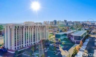 Main picture of Wimbledon Tennis Club Condos