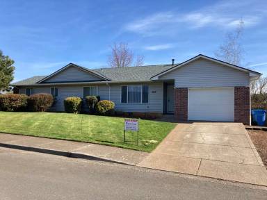 Main picture of 2667 Tahoe Ave SE