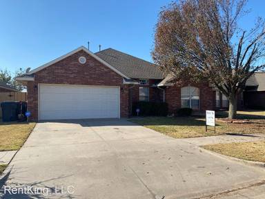 Main picture of 8405 Canyon Trail Dr