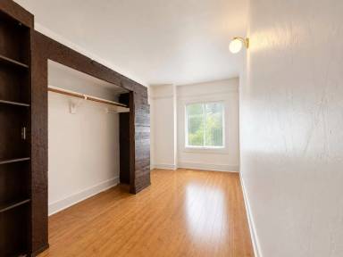 Main picture of 1390 I St