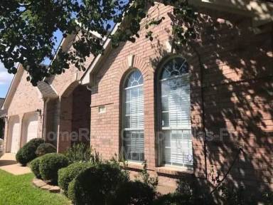 Main picture of 311 Jennifer Ln