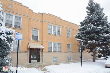 Main picture of 2907 N Lockwood Ave