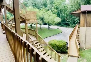 Main picture of 6050 E Pea Ridge Rd