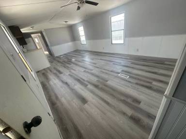 Main picture of 528 Constitution Dr