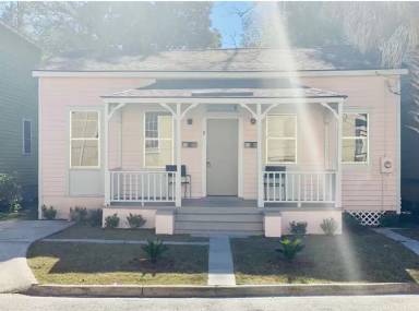 Main picture of 9 W 48th St