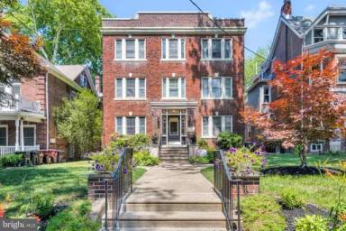 Main picture of 1505 Delaware Ave