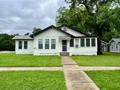 Main picture of 1002 Gregg St