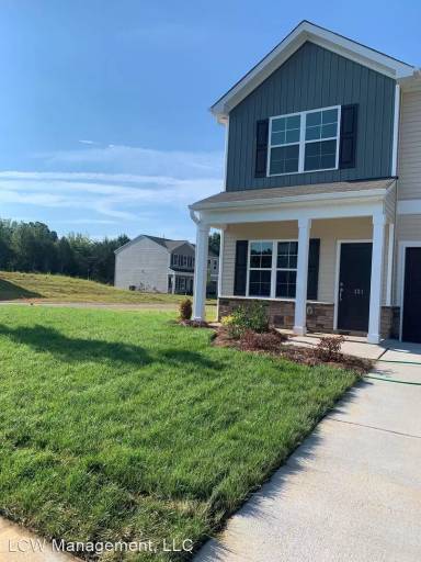Main picture of 424 Infinity Cir