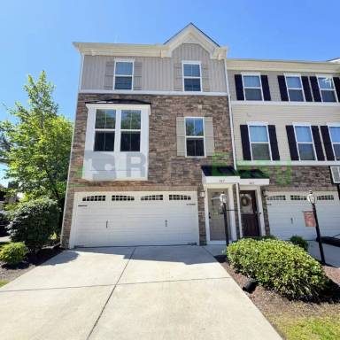 Main picture of 447 Covington Ct