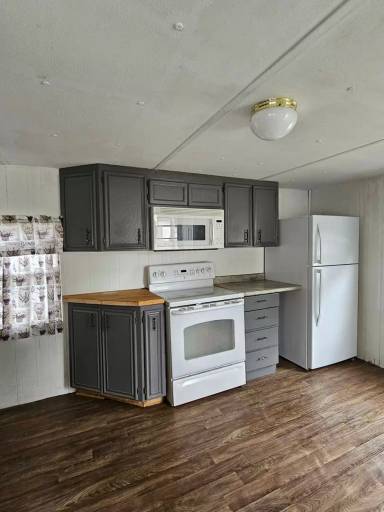 Main picture of 207 N Walnut St