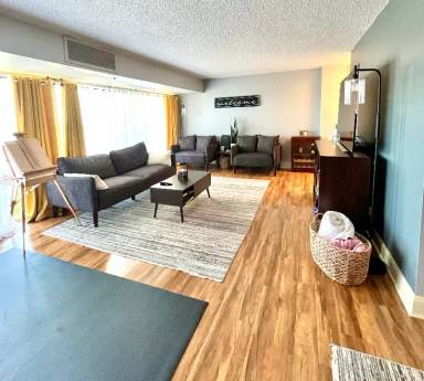 Main picture of 411 Lakewood Cir Apartments