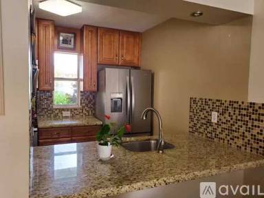 Main picture of 867 Twin Lakes Dr