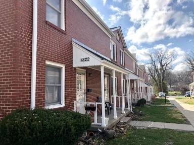 Main picture of 1810 S. Vermont Ave
