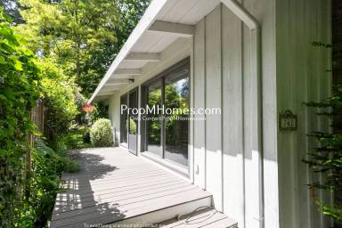 Main picture of 762 9th St