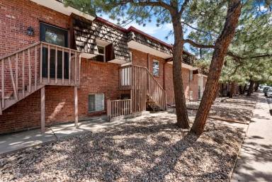 Main picture of 5401 E Warren Ave
