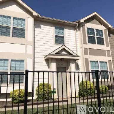 Main picture of 6845 Sandshell Blvd