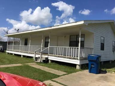 Main picture of 1925 1st St