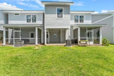 Main picture of 292 Date Palm Ln