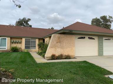 Main picture of 1305 Village 1