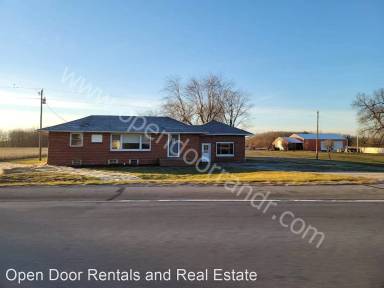 Main picture of 3910 State Road 8