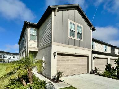 Main picture of 7721 Momentum Pkwy