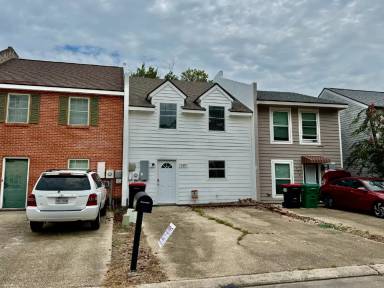 Main picture of 127 E Pamela Dr