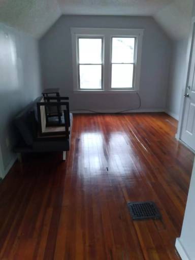 Main picture of 43 Hurlburt St